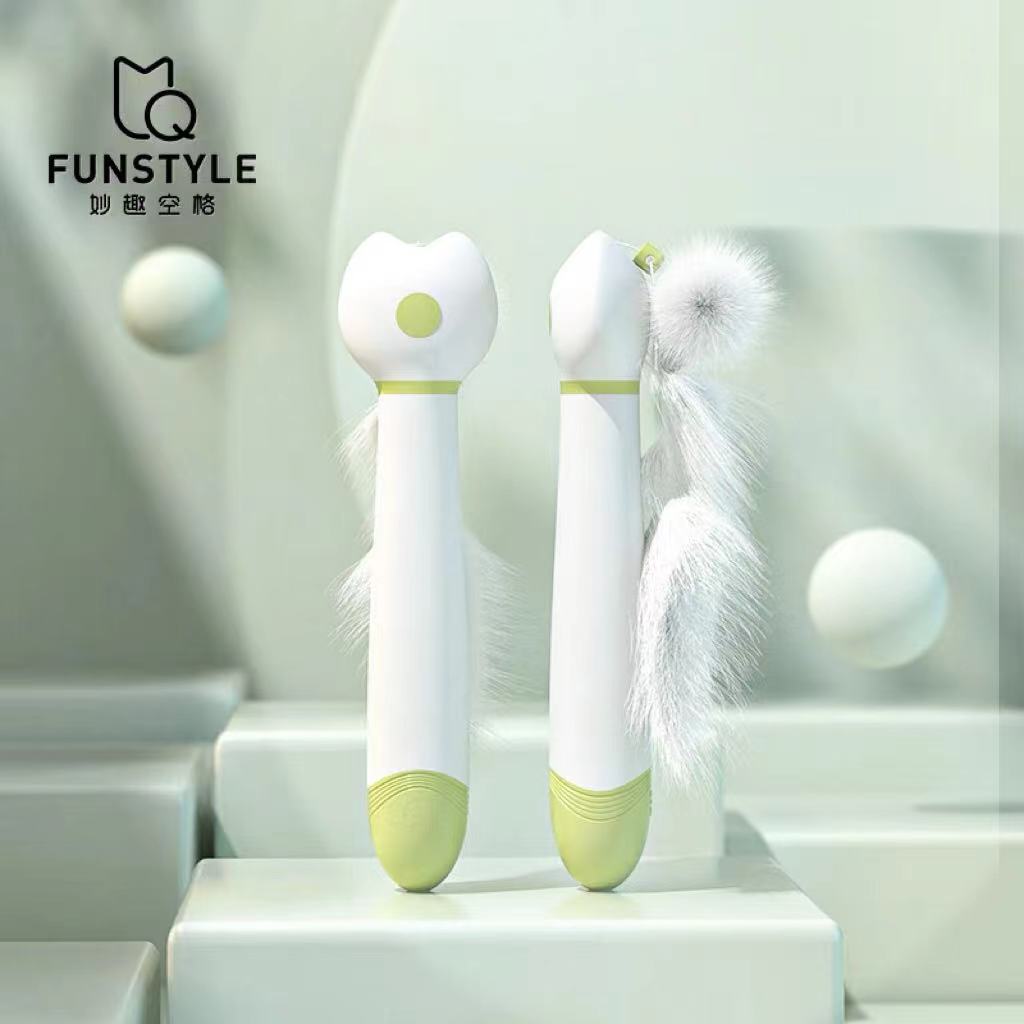 Funstyle  Retractable Laser Cat Teaser